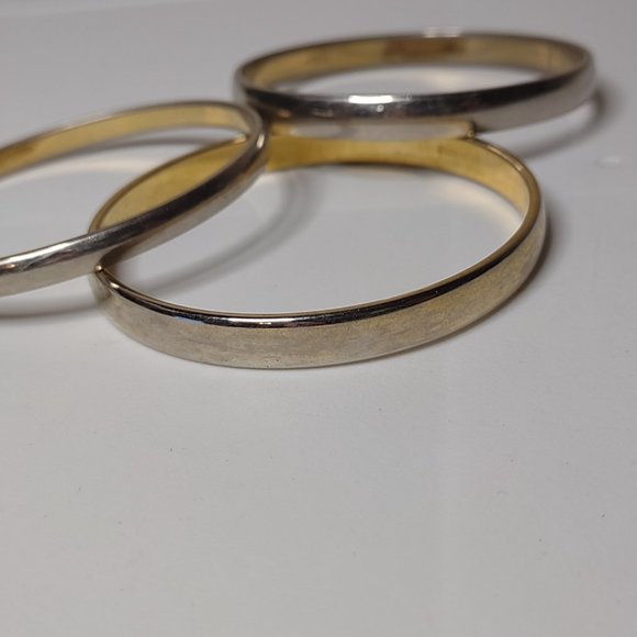 Set Of 3 Very Well Worn Vintage Monet Bangles - Picture 2 of 13